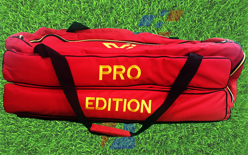 Cricket Kit Bag with Wheels Red Pro Edition